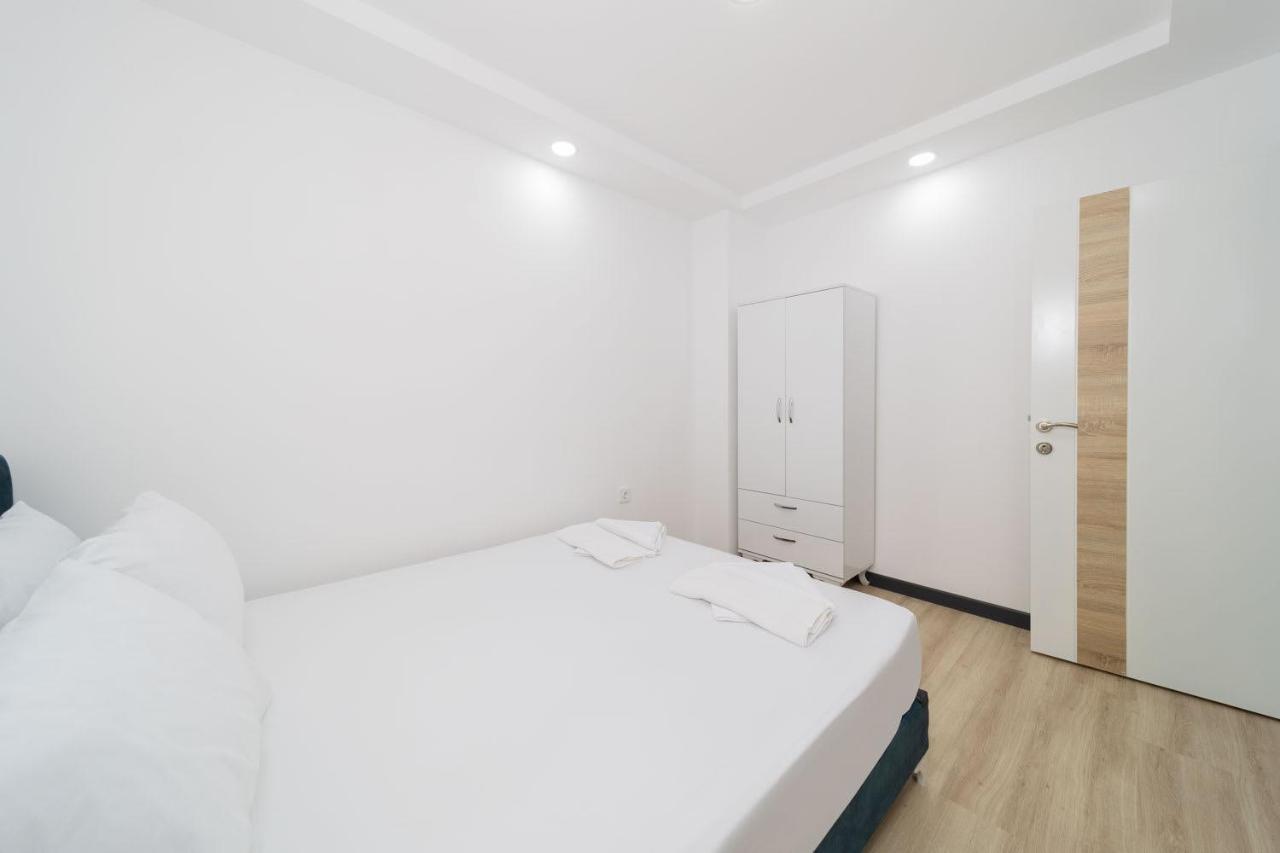 Daire Charming Flat Near Beach In Muratpasa